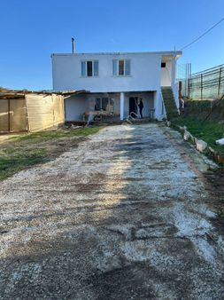 725 Mk Bahçeli Köy Evi. Bbursa Yenişehir De