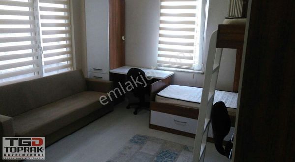 Dış Cephe,üni.ye Yürüme Mesafesinde Her Şey Dahil!!! 1+0 Daire..