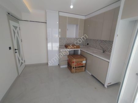 Sıfır Arakat 3+1 Ebeveyn Banyolu Asansörlü Lüks Yapılı Dairemiz Satılık