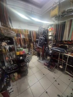 Uzun Carşıda Bodrumla Bıŕlıkte 4 Kat Müstakil Dükkan