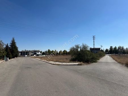 Mir Grup'dan Meram Karahüyük'de Satılık Villa Arsası