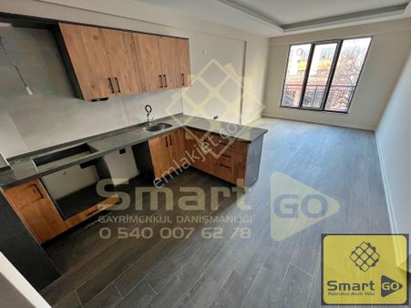 Yeni Mahalle'de 2+1 Kiralık Daire