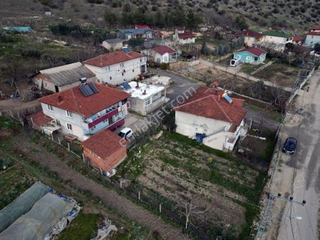 Sakarya Pamukova Merkez Köy Satılık 1255 M2 Arsa Ve Müstakil Evler