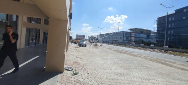 Çorlu Türk-gücü Osb Girişinde Satılık Ofis P.no:1603 M