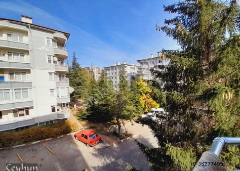 Esnaf Kefalet Evlerinde Çift Cepheli Ara Kat Site İçinde 3+1