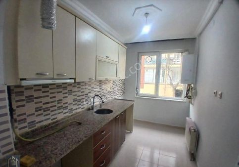 Acill Ömerağa Mah 2+1 Satılık Daire