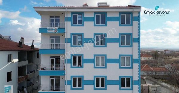 Emlak Reyonu Ayrancıda 3+1 Daire Satıyor