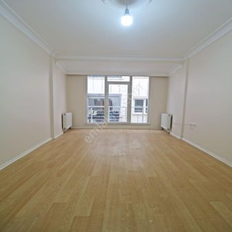 Elit Yapıdan Merkezi Konumda Acil Satılık 2+1 Lüks Daire