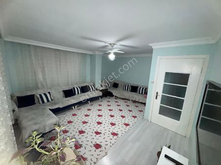 Zafer Yapı Gayrimenkulden Satılık Ters Dubleks Daire 3+1 130m2 İstanbul Sultangazi Yunusemre Mahde