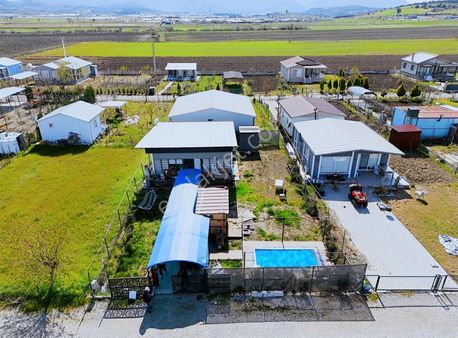 İzmir Menderes Toprak Yaşam Sitesinde Satılık 2+1