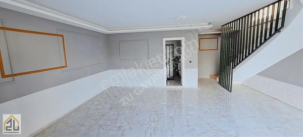 Çandarlı Bağ Yeri Evleri Sitesi Satılık Dubleks Villa