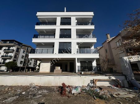 ⫸ Yiğit Gayrimenkul'den⫷ Altınkum Merkezde Denize 100 Metre 1+1 Daire