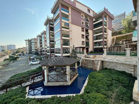 Lüks Bahçe Katı Satılık Daire