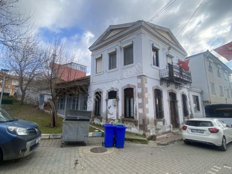 Balıkesir Gömeç Karaağac Merkez De Satılık Tarihi Mustakil Ev.