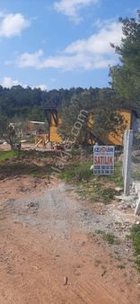 İzmir Menderes Yeni Köyde 220mt Satılık Hobi Bahçesi