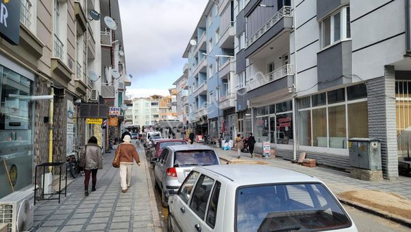 Terme Cad.bir Arka Sokağında 24.m2.yeni Binada+wc Dükkan