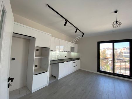 Merkezi Konumda 3+1 Sıfır Dubleks