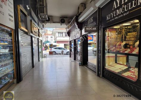 İpekyolu Gayrimenkul Belediye İş Hanında 20 M2 Satılık Dükkan