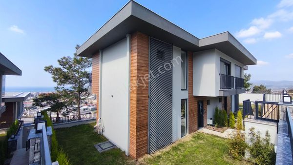 Full Deniz Manzaralı 5+2 Villa