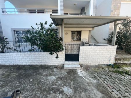Muğla/milas/güllük’te Sahile Yüreme Mesafesinde Kiralık 1+1 Mobilyalı Daire