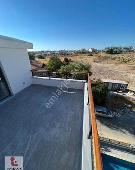 Didim, Altınkum Mahallesi'nde Denize 400 Metre Mesafede Satılık 3+1 Dubleks Daire