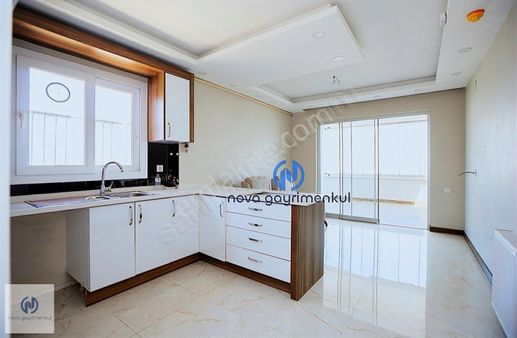 **nova** Selçuklar Mah. De Cepheleri Açık 3+1 Daire Satılık