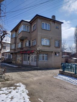 Cetın Emlaktan Satılık Reıs Mahallesınde Daıre