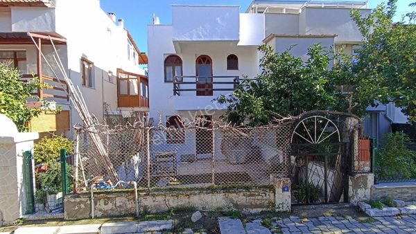 Mordoğan Merkezde Denize 100mt 3+1 Çift Cephe Girişli Satılık Dublex Yazlık