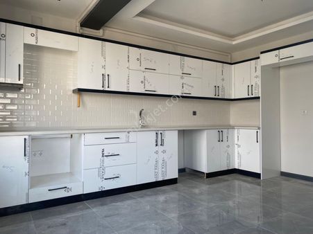 Akhisar Atatürk Mh.gölet Mevkii Satılık 3+1 Dubleks