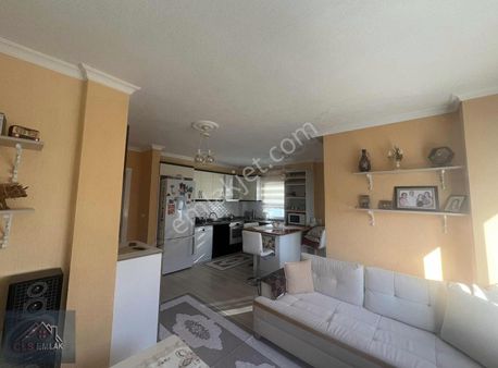 Bodrum Mumcular Satılık Ara Kat 2+1 Bakımlı Temiz Daire