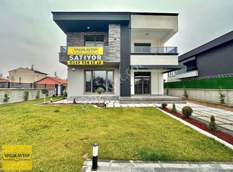 Harmancık Mh. 460m² Arsa İçerisinde 4+1 Müstakil Köşe Villa