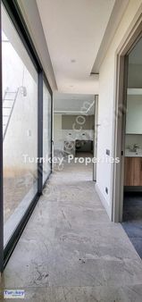 Gümüşlük Merkezde Satılık Villa, Güvenlikli Site