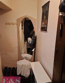 Es Gayrimenkul Yedikulede Satılık Daire