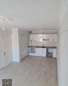 Uğur'dan Seydikemer Gerişburnunda 3+1 Satılık Daire