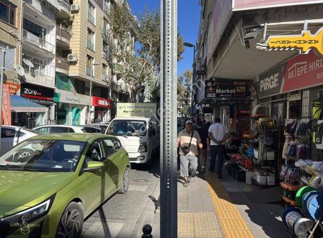 Pendik Sahilde Satılık Dükkan