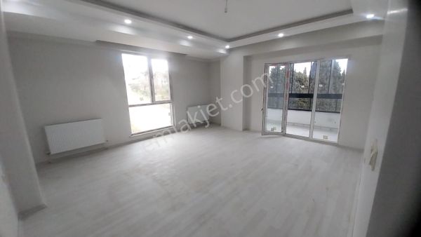 Ekşioğlu 'dan Tekirdağ Süleymanpaşa Çiftlikönü Mahallesi Satılık Daire 3+1