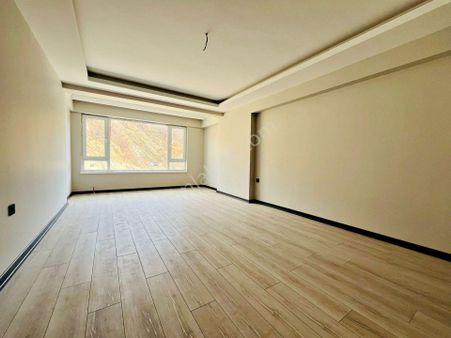 Boğaziçi'nde Neşet Ertaş Caddesi Yakınında 3+1 Katta Asansörlü Sıfır Satılık Daire!!!