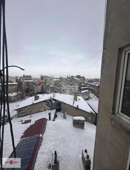 Turyap Tam Nokta Kentten Mumcu Caddesinde Teraslı Asansörlü Ofis