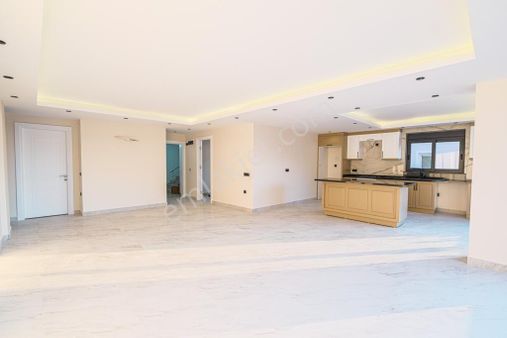 Alanya Tepe Mah Satılık Villa