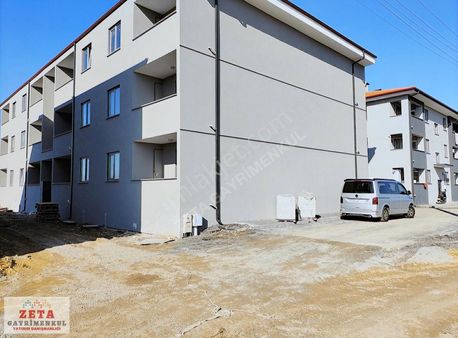 Sakarya Söğütlü Camicedit'de 1+1 Yatırımlık Satılık Apart