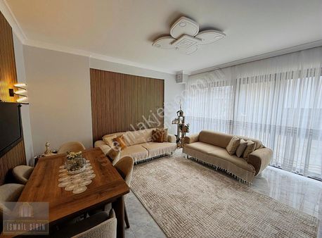 İsmail Şirin'den Manastırda Özel Yapım Deniz Manzaralı 3+2 Villa