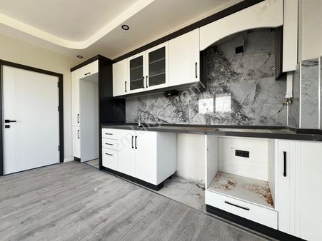 ⫸ Yiğit Gayrimenkul'den⫷ Bahçelievler'de Yerden Isıtmalı & Amerikan Mutfaklı ▃ Satılık 1+1 Daire▃