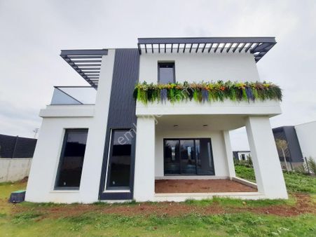 Sosyal Aktiviteli Site İçi Akıllı Ev Sistemli Yerden Isıtmalı Bağımsız A Kalite İşçilikli Dublex