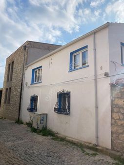 İzmir Çeşme Alaçatı Satılık Müstakil Ev 1/2