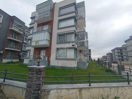 Seferihisar/karakayalarda Satılık Ara Kat 3+1 Daire