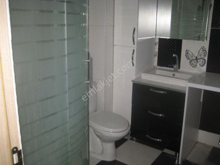 Menemen Çarşıda Kasımpaşa'da Doğalgazlı Kiralık 2+1 Daire...