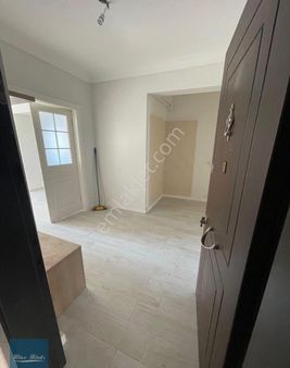 Kuşadası 3+1 Daire Havuzlu Sitede