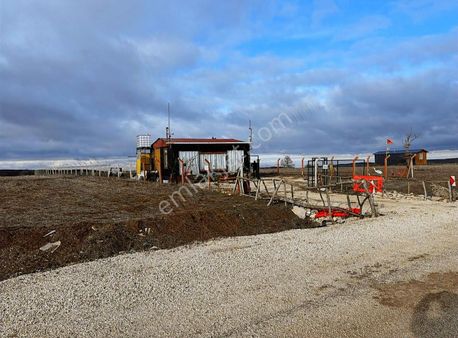 Karadere-yarımca Mevkii Arasında Satılık Tek Parsel Hobi Bahçesi