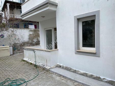 Bodrum Konacık’ta3+2 Ebeveyinli Banyolu Satılık Daire