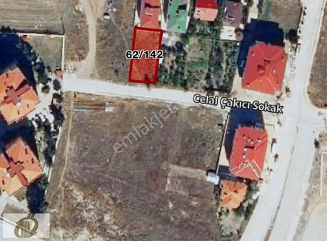 Mükemmel Konumda Yola Sıfır Satılık Arsa